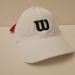 Wilson Summer Baseball Cap with adjustable back NWT white